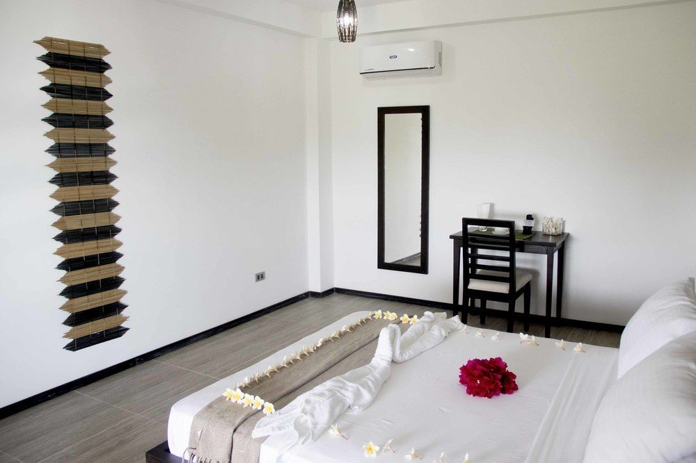 Blanco Beach Resort Malapascua Buitenkant foto
