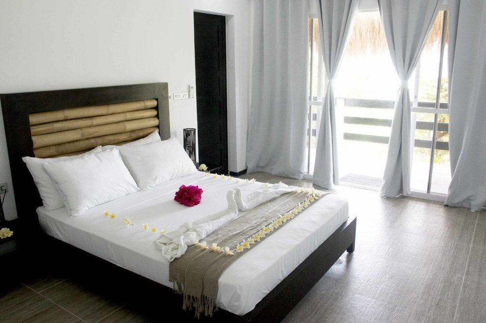 Blanco Beach Resort Malapascua Buitenkant foto